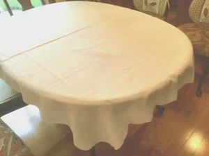 Table cloth, 50 x 70 white/ ivory polyester, 50 x 70 inches, new - Imagen 1 de 3