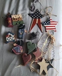 Lot of Primitive Country Decor 8 pcs Patriotic Folk Hearts Birdhouse Hope Faith - Picture 1 of 9