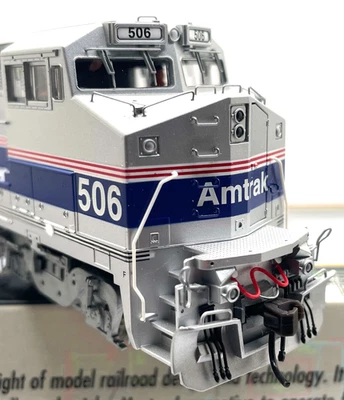 HO ATLAS 9074 MASTER DASH 8-32BW AMTRAK # 506 DECODIFICADOR MODO DUAL DC DCC Foto 1 de 4