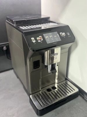 DELONGHI Eletta Explore  + Cold Brew ECAM450.86.T - Titan - Kaffeevollautomat - Bild 1 von 4