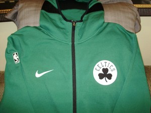 nike boston celtics jacket