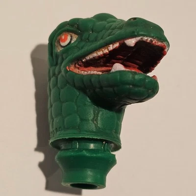 Mego Lizard 8 英寸可动人偶头复古 20 世纪 70 年代原版 WGSH 零件 — 第 1/4 张图片
