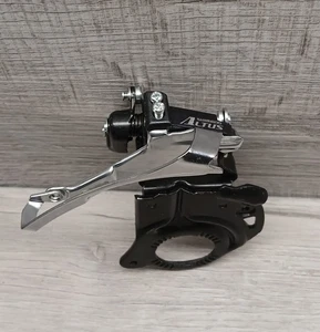 Vintage Shimano Altus FD-CT92 SIS Front Derailleur Bottom Bracket Mount MTB - Picture 1 of 5