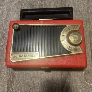 Vintage Red Portable Motorola Roto-Tenna Radio Model 56L2 - Picture 1 of 12