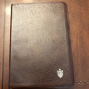 Kenneth E Hagin 1972 Faith Edition Concordance Bible Leather Red Ltr VERY RARE - Foto 1 di 20