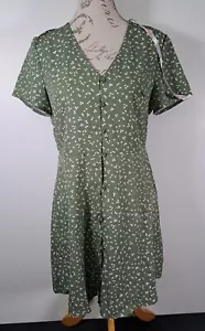 MISSGUIDED Mint Green Polka Dot Tea Dress Button Through Short Sleeve BNWT UK 12 - Picture 1 of 16