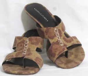 Womens Ladies DONALD J PLINER Animal Print Thong Heels Shoes 8.5 M Orig $149 - Picture 1 of 9