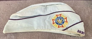 Vintage Damen Aux Sehr guter Erhaltungszustand Wisconsin 5830 Garnison Mütze Past President Salyna 22-3/4 - Bild 1 von 8