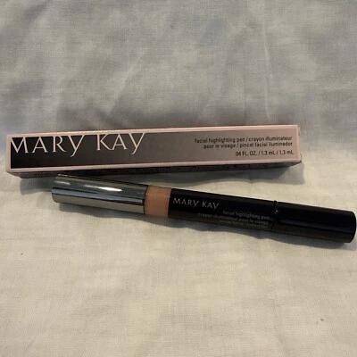 Mary Kay Facial Highlighting Pen Shade 3 #019031 Full Size New In Box - Image 1 of 3