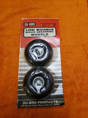 Du-Bro - 3.25" Low Bounce Shock Absorbing Wheels - New - Part 325T - Image 1 of 4