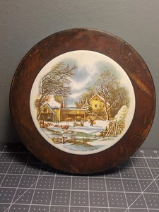 Currier Ives Madera Trivet Plato Caliente Tablero de Queso Bandeja Decoración de Pared De Colección EE. UU. Roble - Imagen 1 de 10