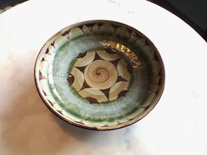 SCHALEPLATTE Keramik-signiert ROLAND MOREAU-Turrettes-sur-Loup-Ø22,5cm - Bild 1 von 5