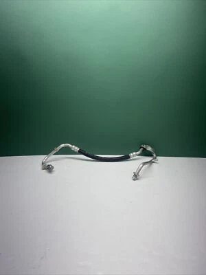 Conjunto de manguera de descarga de refrigerante aire acondicionado Mazda 3 2010-2013 fabricante de equipos originales Foto 1 de 4