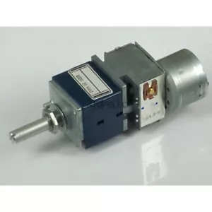Japan ALPS RK27 motorisiertes LOG Stereo Potentiometer Dual 10K/50K/100K 2-Gang - Bild 1 von 5