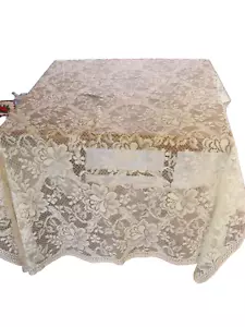 "MANTEL DE LOS AÑOS 60 ROPA DE MESA CUÁKER ENCAJE BLANCO HECHO A MÁQUINA 52"" X 74" - Imagen 1 de 7
