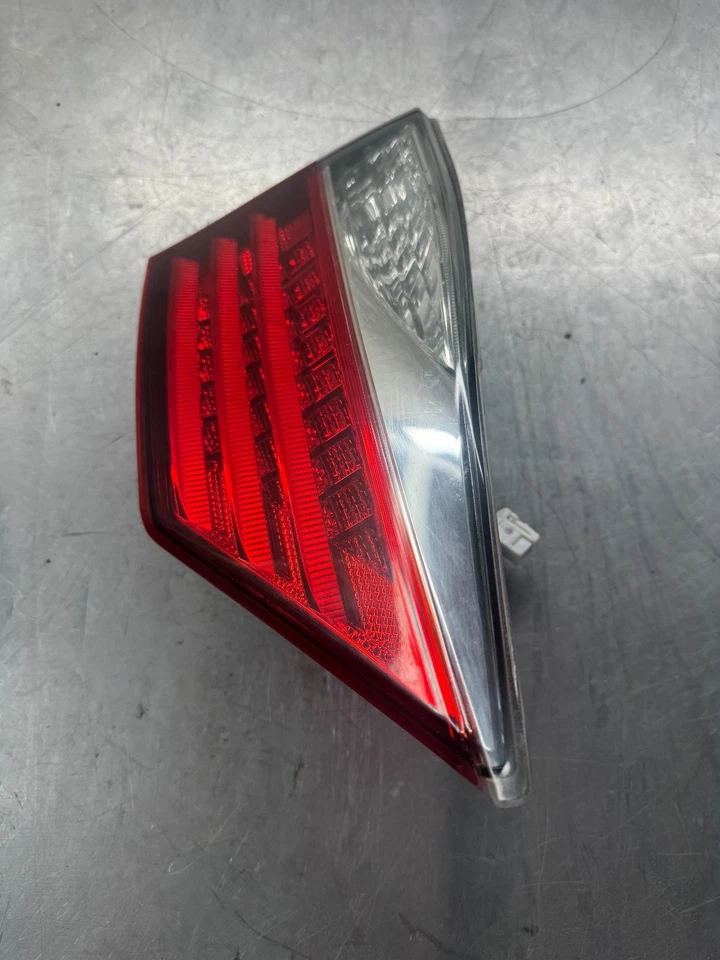 2014 Lexus ES-300H Genuine Rear Left Driver Side Inner Tail Light  OEM - Image 1 of 4