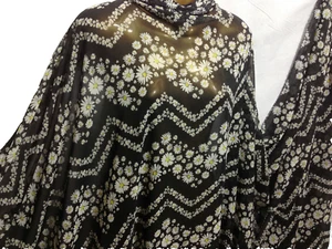 NEW*Smooth Black Chiffon *Daisies*/Chevron Print Dress/Crafts Fabric *FREE P&P* - Picture 1 of 7