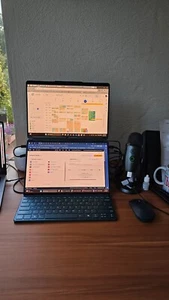 Lenovo YogaBook 9i DUAL OLED 13.3" Touch Ultra 7 155U 32GB 1TB - Picture 1 of 9