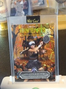 2025 Wild Card Haunted Hits Anna Leigh Waters Monster Hunt Karte 1/5 - Bild 1 von 7