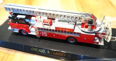 Code 3 CFD 1:64 Limited Edt. Chicago MACK Drehleiter Ladder 15 - Bild 1 von 4