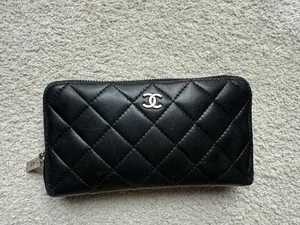 Damen-Geldbörse gesteppt Leder schwarz Reißverschluss gesteppt 7,5 "x 4" klassisch - Bild 1 von 8