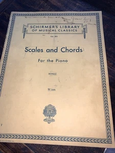 Biblioteca de clásicos musicales de Schirmer Vol. 392 escalas y acordes para piano - Imagen 1 de 1