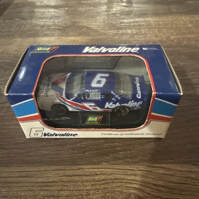 Revell 1:64 1996 #6 Mark Martin Valvoline  Foto 1 de 2