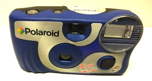 Polaroid Fun Shooter 400 ASA/ISO 27 exposure flash camera EXP 10/2009 - Picture 1 of 6