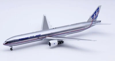 1:200 IF200 Boeing House - Boeing 777-300 (PW engines) N5020K  *LAST PIECES* - Image 1 of 4