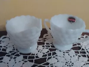 CREMA DE VIDRIO DE LECHE BLANCA ANCHOR HOCKING Y TAZÓN DE AZÚCAR HECHO EN EE. UU. PATRÓN DE BURBUJAS - Imagen 1 de 3