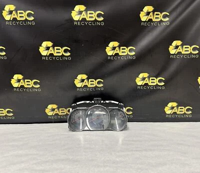 2009 Nissan Versa S conjunto de painel de instrumentos velocímetro ID-24810ZW41A FABRICANTE DE EQUIPAMENTO ORIGINAL - Imagem 1 de 4