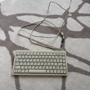 Vintage CHERRY Mini Mechanical Keyboard Model ML4100 CYA - Picture 1 of 6