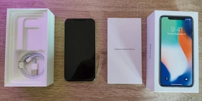 Apple iPhone X, Silver, 64GB, 95% Kapazität - Bild 1 von 4
