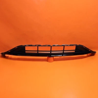 MERCEDES BENZ GLA250 GRILLE LOWER CENTER 2021 2022 2023 A2478859208 OEM - Image 1 of 4