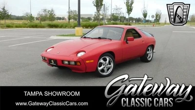 Porsche 928 1981  Foto 1 de 4
