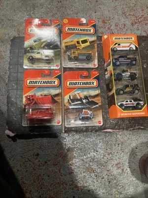 Matchbox Ground Breaker Bulldozer Red Construction Vehicle Fire Watch / 5 Car Lo - Image 1 of 4