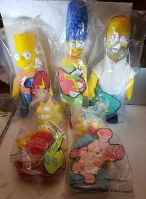 Lote de 5 figuras de peluche Burger King LOS SIMPSONS SELLADAS de colección 1990  Foto 1 de 4