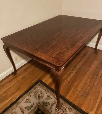 Broyhill Polished Wooden Dining Table Set with an insert tiles  - Image 1 of 2