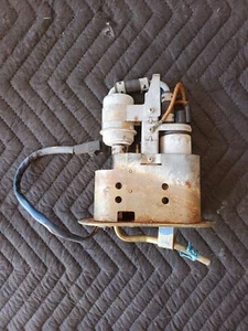 1996 - 1999 SUZUKI GSXR750X OEM FUEL PUMP  15100-33E60 COMPLETE - Picture 1 of 11