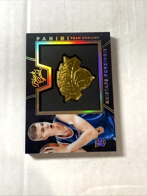 2015-16 Panini Black Gold Team Emblems KRISTAPS PORZINGIS #2 Rookie RC CASE HIT! - Image 1 of 2