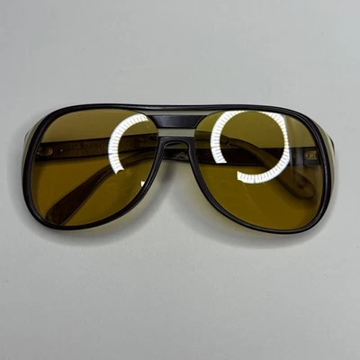 1960's VINTAGE B&L RAY BAN AMBERMATIC LENS Timberline Sunglasses - Image 1 of 4