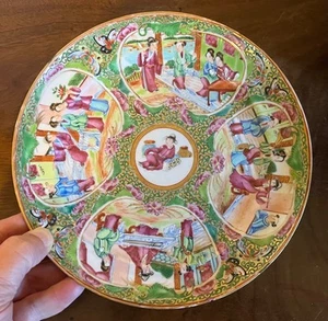 Antiguo plato de porcelana de exportación china del siglo XIX Famille rosa mandarín - Imagen 1 de 13