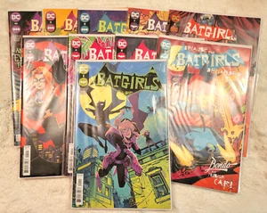 BATGIRLS #1-10 RUN - JORGE CORONA ARTE Y PORTADAS - DC COMICS/2021 - Imagen 1 de 21
