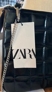 ZARA BLACK QUILTED WRISTLET BAG - Picture 1 of 11