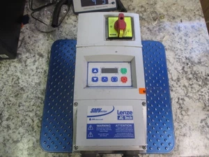 LENZE SM VEVTOR AC DRIVE ESV371N02YMC - Imagen 1 de 6