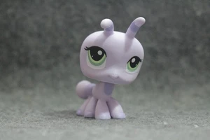 Auténtica pegatina Littlest Pet Shop LPS púrpura claro ojo hormiga #1308 - Imagen 1 de 3