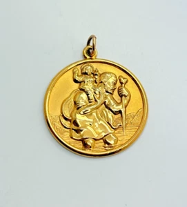 9ct Yellow Solid Gold Round St Christopher Pendant - Picture 1 of 8