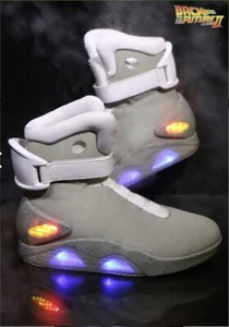 Limited edition Universal Studios Back To The Future Shoes  Air Mags Size 6 - Picture 1 of 7