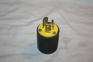Pass & Seymour L5-15 15A 125V Turnlok Plug End - Picture 1 of 2