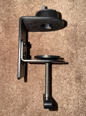 Asus ProArt Desk Mount ACL02 Desk Mount for Display C-Clamp Mounting Base - Image 1 of 4